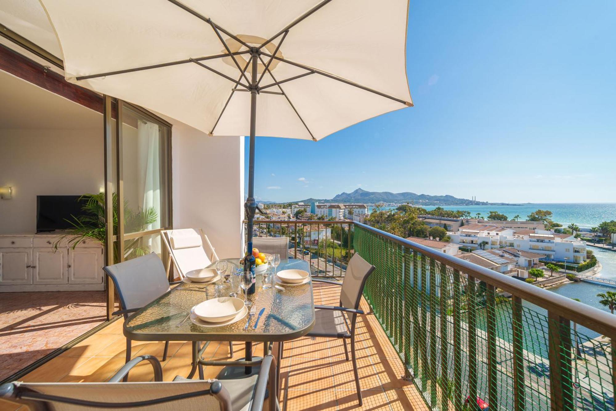 Apartment The Shell Ii, Beach Views And Pool Alcudia  Luaran gambar
