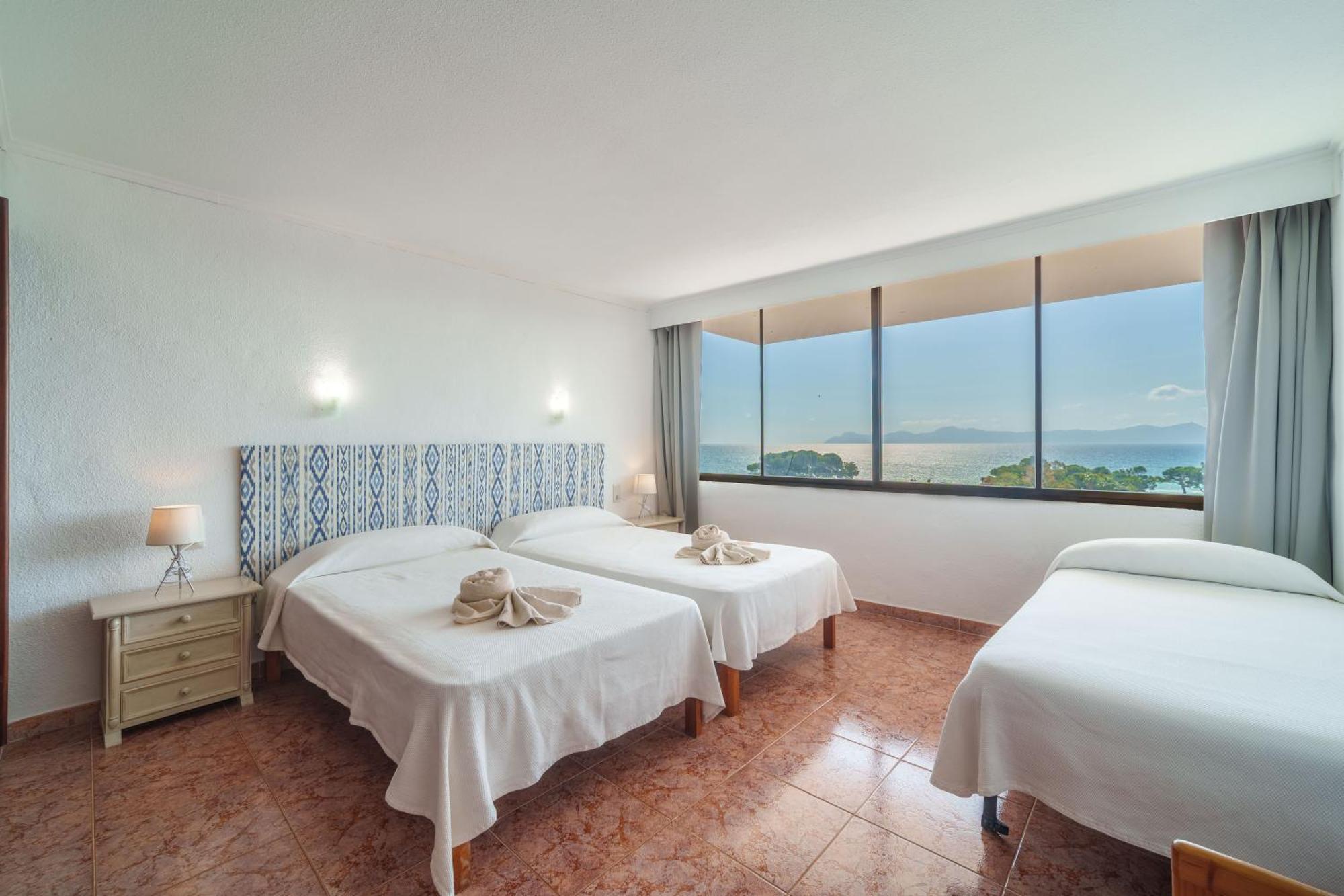 Apartment The Shell Ii, Beach Views And Pool Alcudia  Luaran gambar