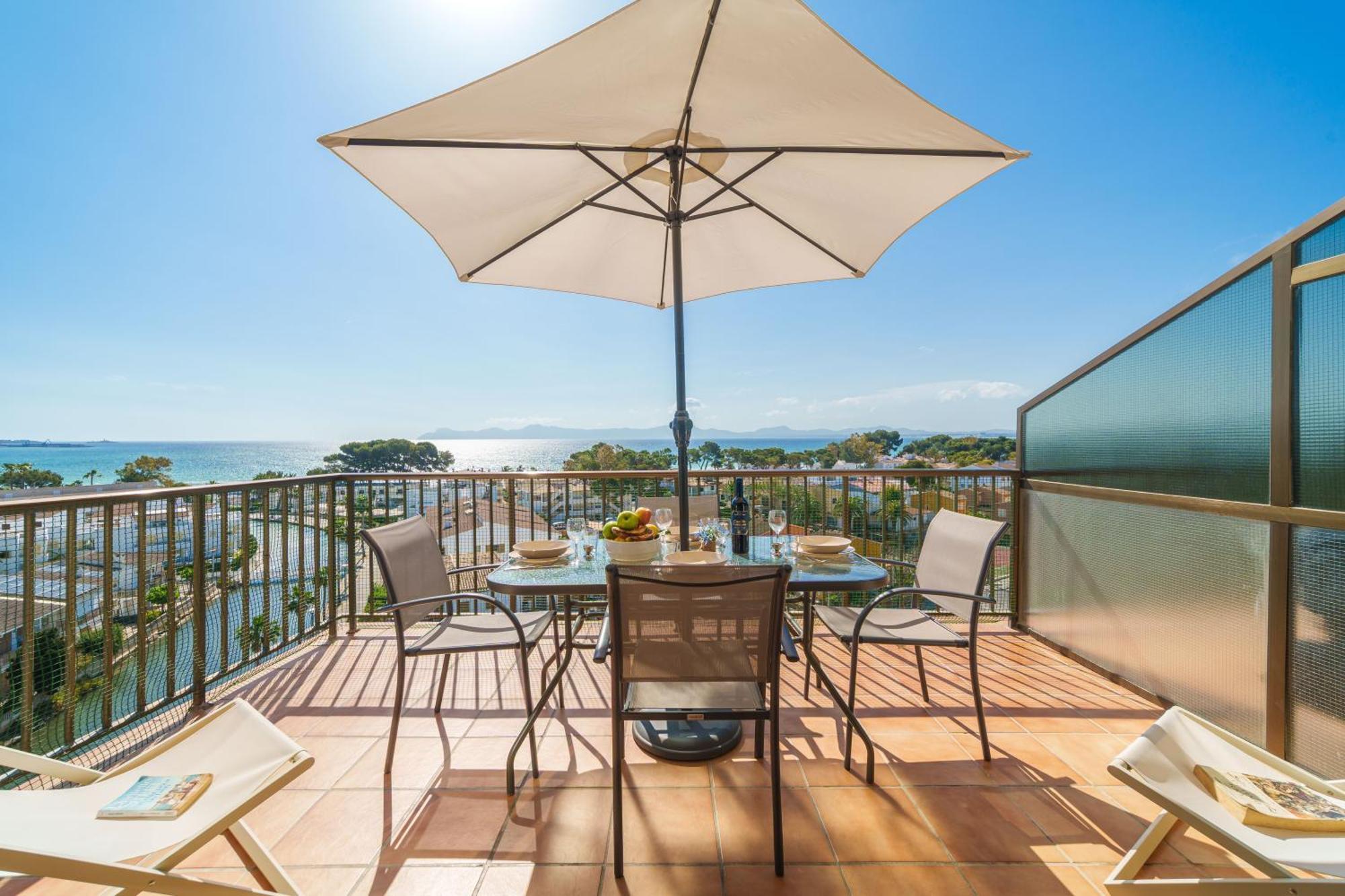Apartment The Shell Ii, Beach Views And Pool Alcudia  Luaran gambar