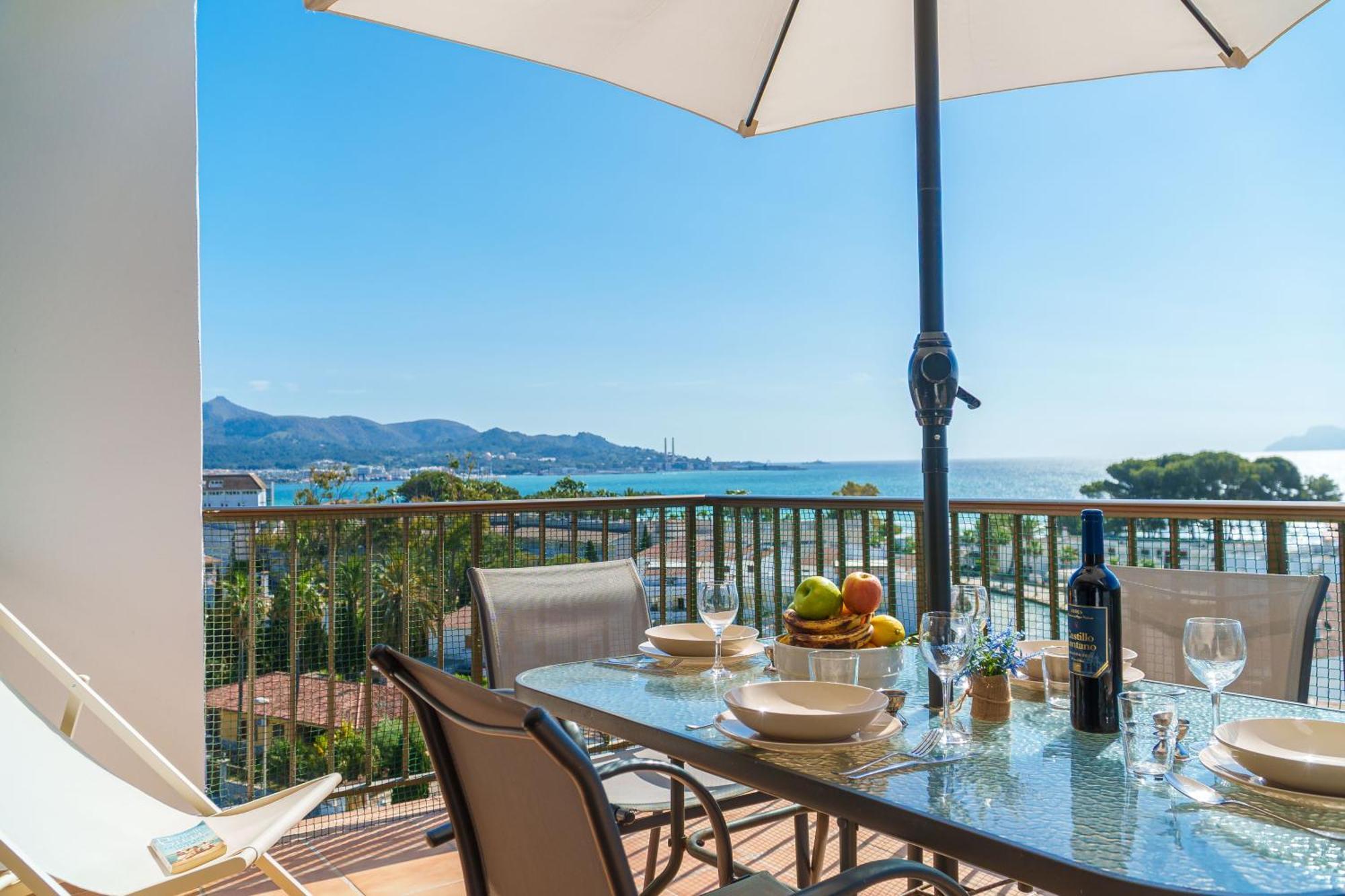 Apartment The Shell Ii, Beach Views And Pool Alcudia  Luaran gambar